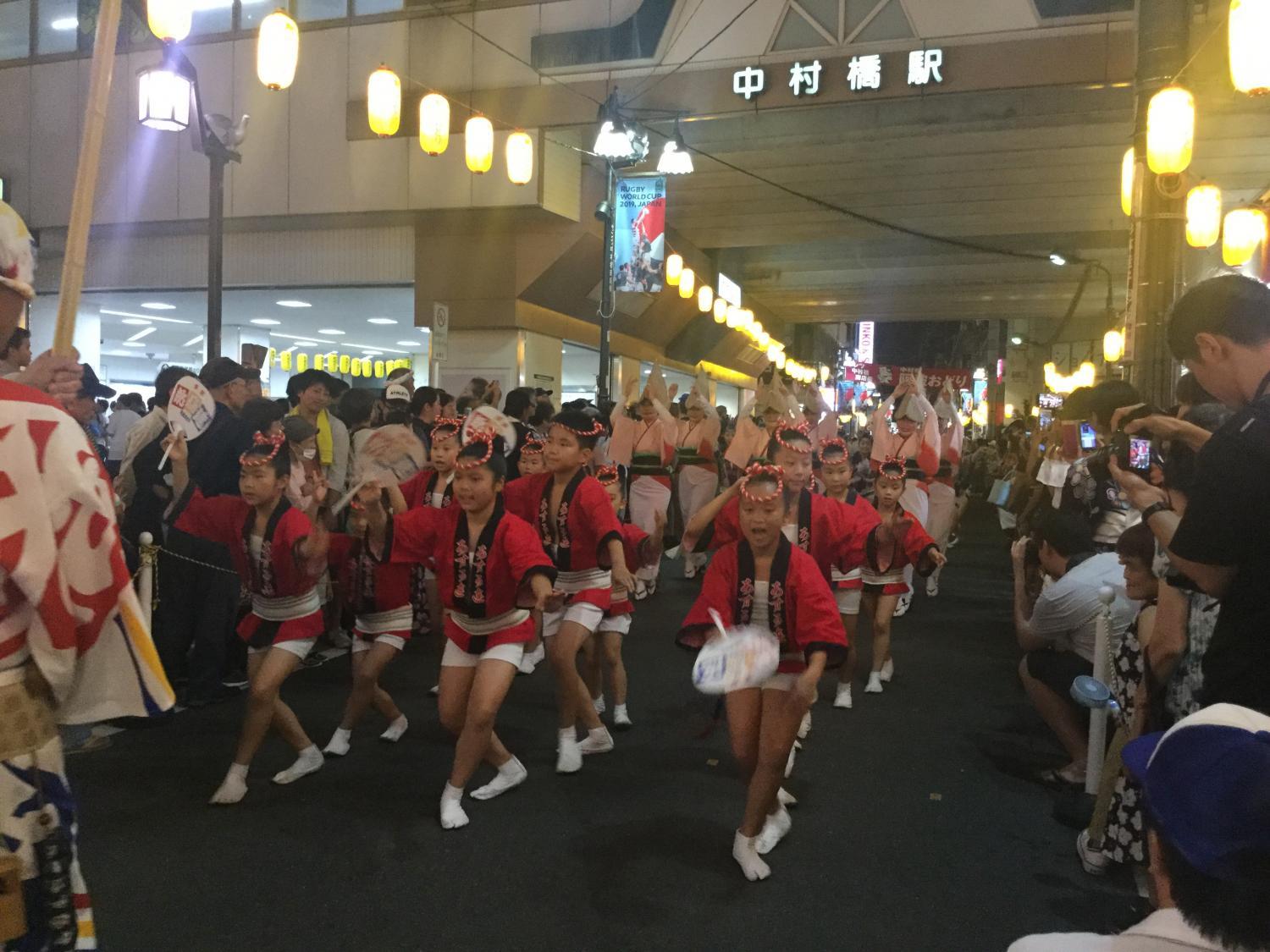 踊る阿呆に、見る阿呆！ 4