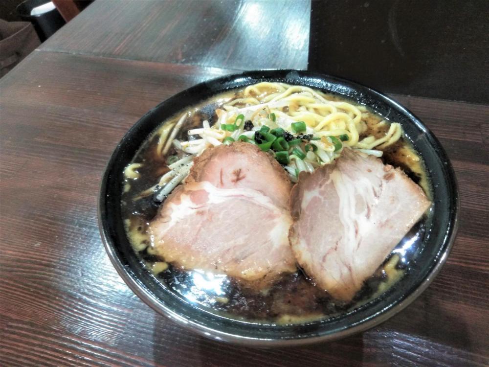 【東京味噌ラーメン 江古田商店】地域密着！ 練馬の伝統味噌と自家製麺が自慢の店