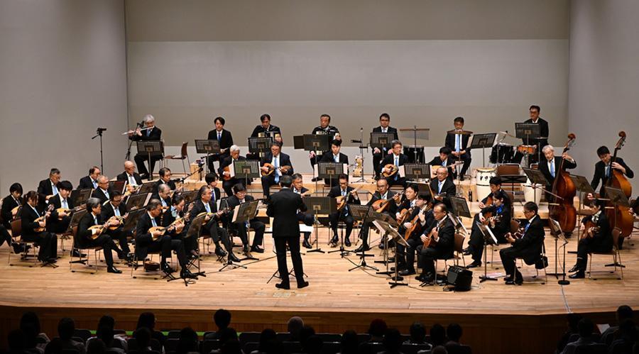 明治大学マンドリン倶楽部紫紺会メモリアルオーケストラ「第８回定期演奏会」