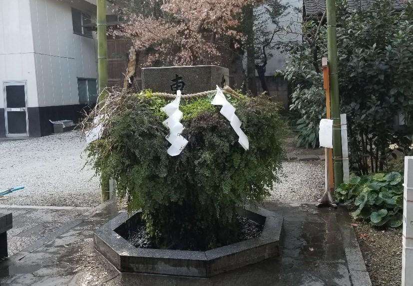 東神社